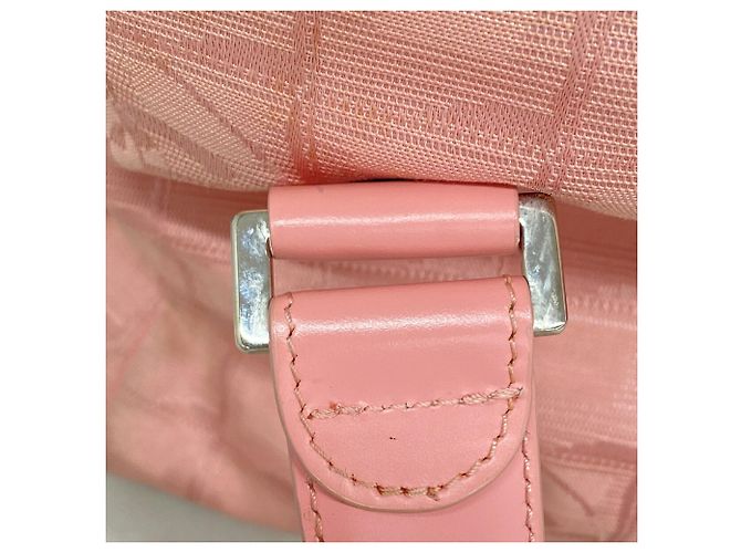Borsa Chanel New Travel in nylon Rosa - vista 10