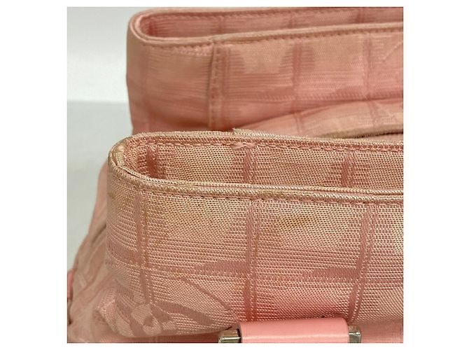 Borsa Chanel New Travel in nylon Rosa - vista 7