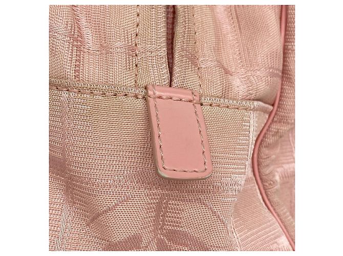 Borsa Chanel New Travel in nylon Rosa - vista 9