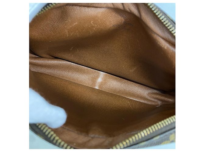 Sac à épaule Louis Vuitton Monogram Saint Germain 24 Marron - vue 4