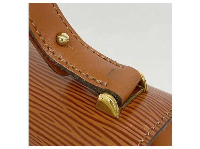 Louis Vuitton Epi Tilsit Schultertasche Braun - Ansicht 7