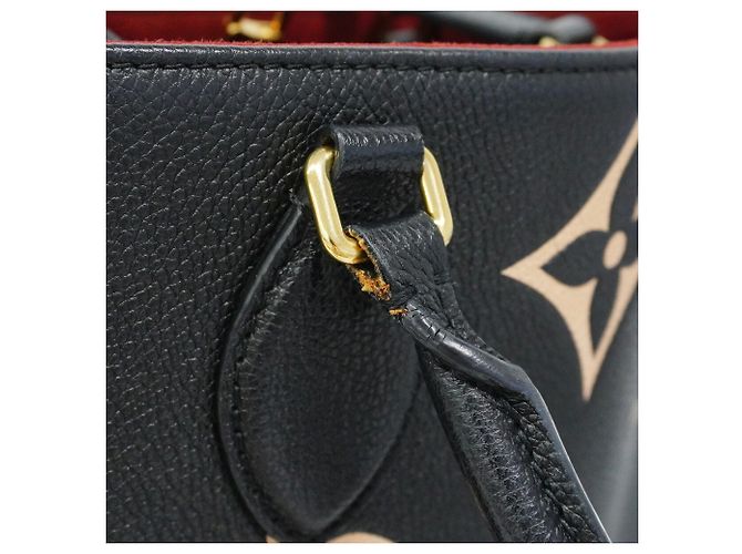 Borsa Tote Louis Vuitton Monogram Empreinte Bicolor OnTheGo MM Nero Beige - vista 7