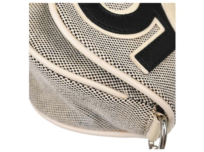 Chanel Camellia No.5 Flap Canvas Negro - vista 7