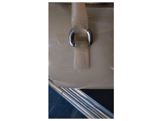 Bolso Furla Candy Beige - vista 4