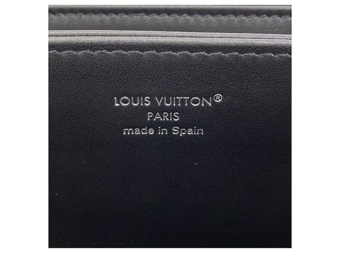 Zippy Cartera larga Louis Vuitton de piel Mahina Negro - vista 6