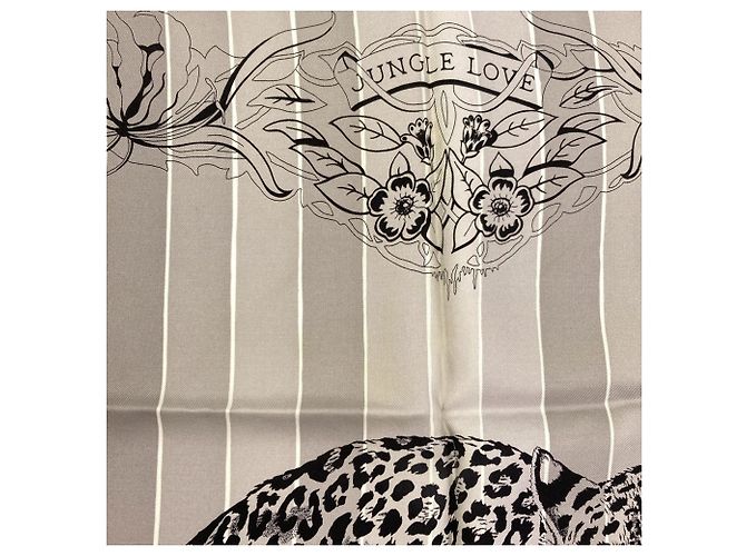 Hermès Pañuelo Hermes Carre 90 Jungle Love Negro - vista 7