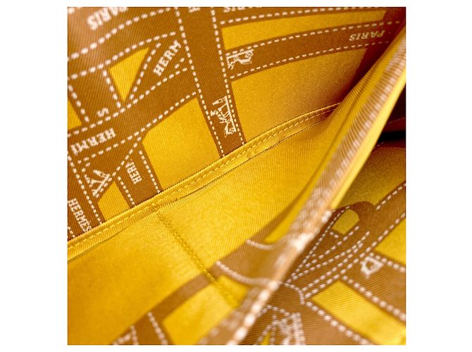 Hermès Portafoglio lungo Hermes Azap in seta color Gold D'oro - vista 9