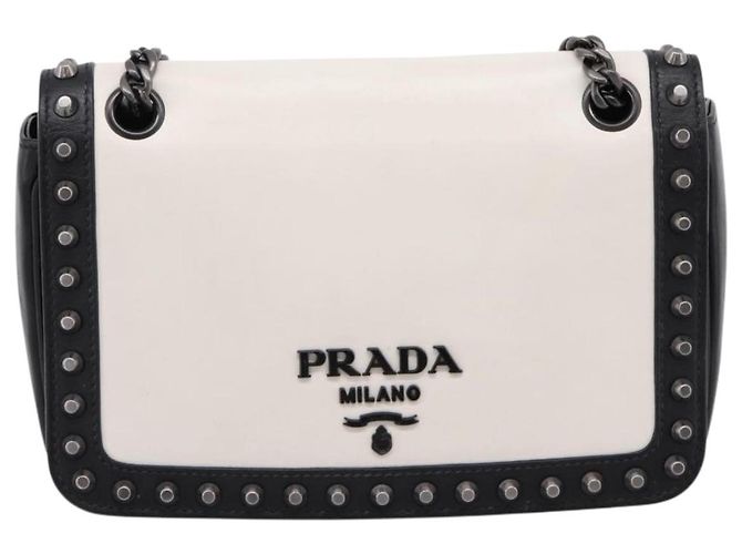 Borsa a tracolla con catena PRADA in pelle Bianco Nero Auth mr2939A - vista 13