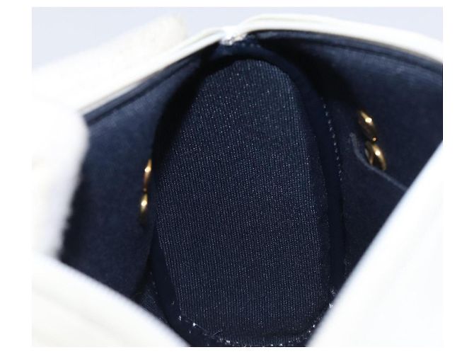 Borsa a Tracolla con Catena Christian Dior Pelle Bianca Tono Oro Auth bs37056A Bianco - vista 20