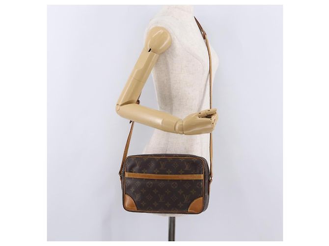 Borsa a tracolla LOUIS VUITTON Monogram Trocadero 27 M51274 LV Auth ep15848 Monogramma - vista 32