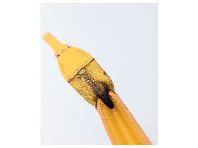 LOUIS VUITTON Epi Pochette Accessoires Pouch Yellow M52949 LV Auth bs37353 Amarillo - vista 10