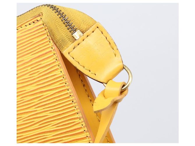 LOUIS VUITTON Epi Pochette Accessoires Pouch Yellow M52949 LV Auth bs37353 Amarillo - vista 19