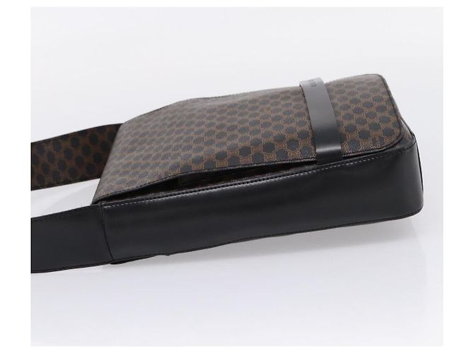 Céline Borsa a tracolla CELINE Macadam Canvas PVC Nero Tono Oro Auth mr2929A - vista 3
