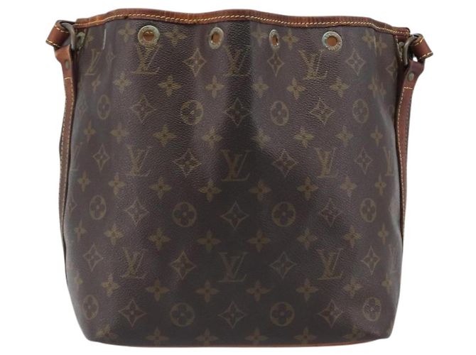 Bolso de hombro LOUIS VUITTON Monogram Petit Noe M42226 LV Auth 200453 Monograma - vista 2