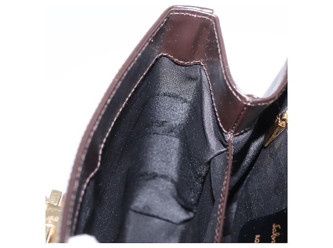 Borsa Salvatore Ferragamo in pelle marrone tono oro Auth mr2958A - vista 24