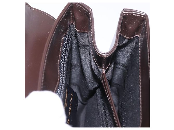 Borsa Salvatore Ferragamo in pelle marrone tono oro Auth mr2958A - vista 27