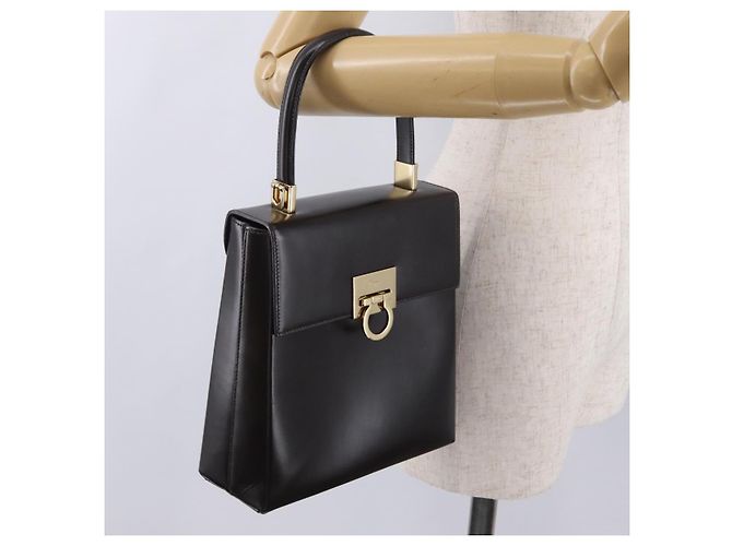 Borsa Salvatore Ferragamo in pelle marrone tono oro Auth mr2958A - vista 30