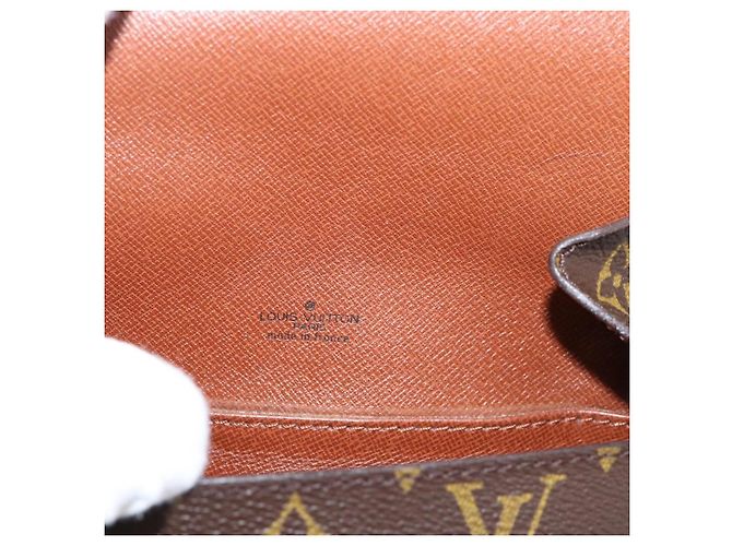 LOUIS VUITTON Monogram Saint Cloud PM Shoulder Bag M51244 LV Auth mr2967A Monograma - vista 22