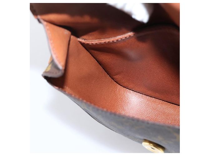 LOUIS VUITTON Monogram Saint Cloud PM Shoulder Bag M51244 LV Auth mr2967A Monograma - vista 24