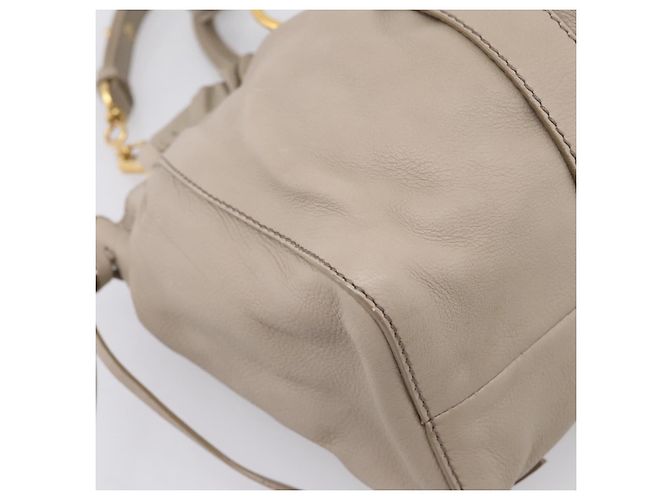 Borsa a mano Miu Miu in pelle 2way Beige Gold Auth 206249M D'oro - vista 17