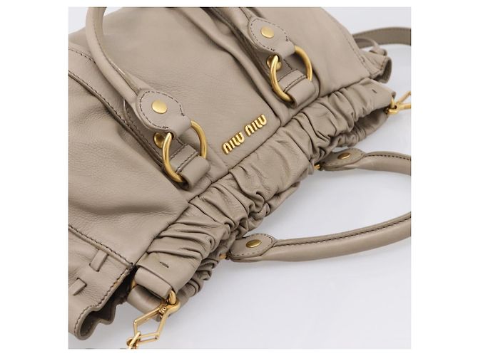 Borsa a mano Miu Miu in pelle 2way Beige Gold Auth 206249M D'oro - vista 6