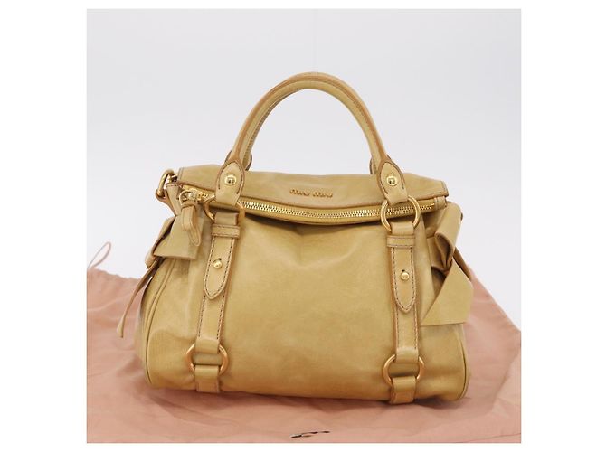 Borsa a mano Miu Miu in pelle 2way Yellow Gold Auth yk20904V D'oro Giallo - vista 12