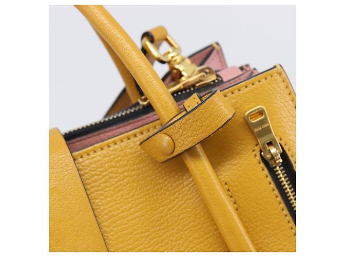 Borsa a mano Miu Miu in pelle 2way Giallo Tono Oro Auth bs37269A - vista 21