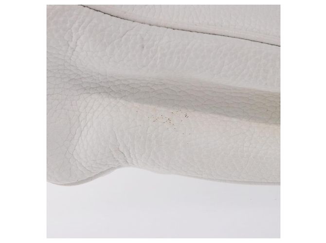 FENDI Handtasche aus Leder 2way White Gold Auth 200680 Weiß Golden - Ansicht 14