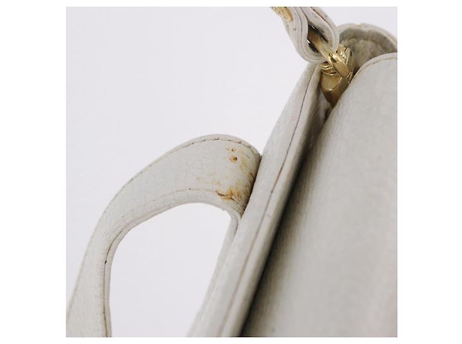 FENDI Handtasche aus Leder 2way White Gold Auth 200680 Weiß Golden - Ansicht 19