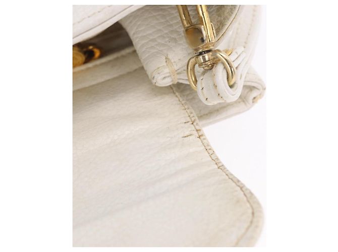 FENDI Handtasche aus Leder 2way White Gold Auth 200680 Weiß Golden - Ansicht 31