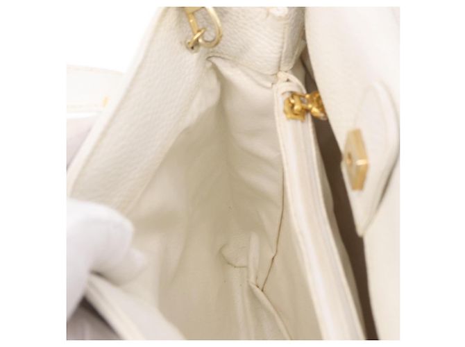 FENDI Handtasche aus Leder 2way White Gold Auth 200680 Weiß Golden - Ansicht 38