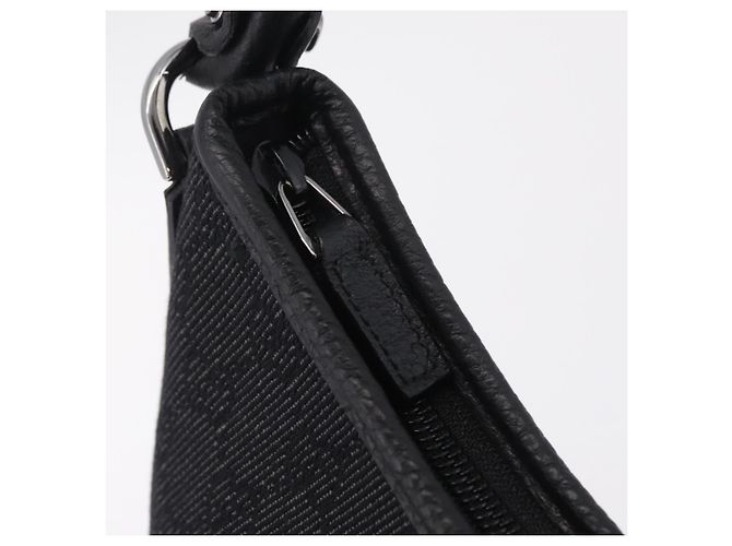 Borsa a mano GUCCI GG Canvas Outlet Nero Argento 268637 Auth ar14296V - vista 19