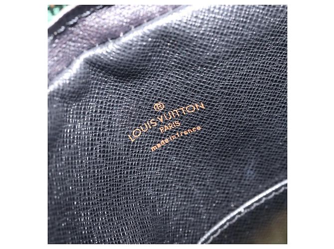 LOUIS VUITTON Epi Danube Schultertasche Green M45634 LV Auth 205909A Grün - Ansicht 20