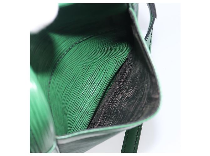 LOUIS VUITTON Epi Danube Schultertasche Green M45634 LV Auth 205909A Grün - Ansicht 23