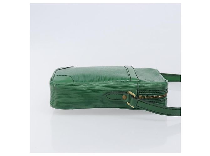 LOUIS VUITTON Epi Danube Schultertasche Green M45634 LV Auth 205909A Grün - Ansicht 3