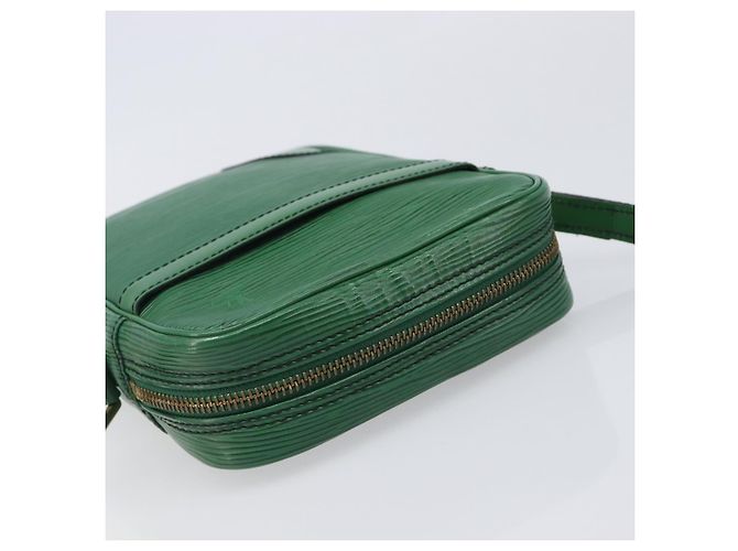 LOUIS VUITTON Epi Danube Schultertasche Green M45634 LV Auth 205909A Grün - Ansicht 6