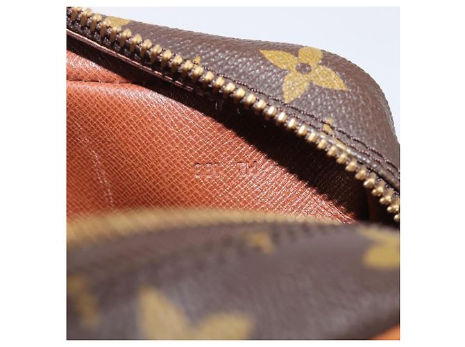 LOUIS VUITTON Monogram Compiegne 23 Clutch Bag M51847 LV Auth ep16015 Monogramma - vista 12