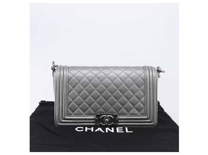 Borsa a catena CHANEL Boy Chanel Matelasse Lamb Skin Red Gold CC Auth ka6411M - vista 12