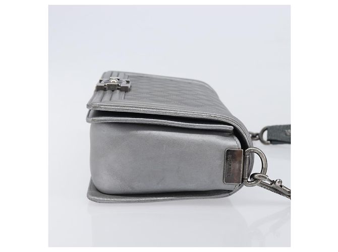 Borsa a catena CHANEL Boy Chanel Matelasse Lamb Skin Red Gold CC Auth ka6411M - vista 3