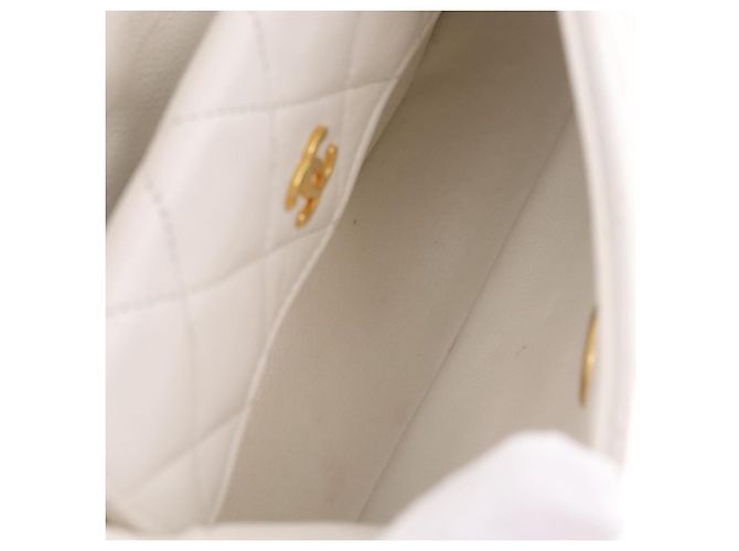 Borsa a tracolla CHANEL Matelasse con catena in pelle d'agnello Bianco e Oro CC Auth 206300SAV D'oro - vista 11
