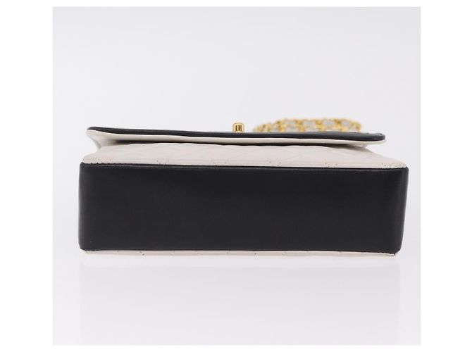 Borsa a tracolla CHANEL Matelasse con catena in pelle d'agnello Bianco e Oro CC Auth 206300SAV D'oro - vista 7