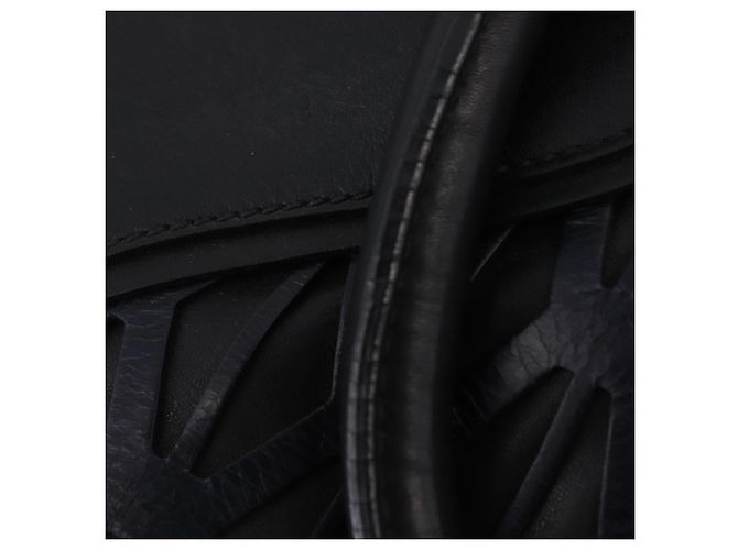 Borsa a mano Miu Miu in pelle nera e argento Auth am12613V Nero - vista 8
