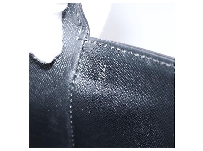Borsa a tracolla LOUIS VUITTON Epi Saint Cloud GM Black Noir M52192 LV Auth ep16207A Nero - vista 12