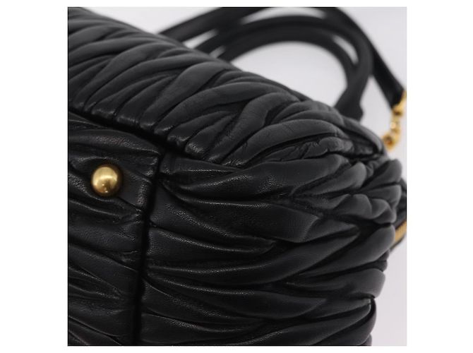 Borsa a mano Miu Miu Matelassé in pelle 2way Nera Tono Oro Auth ki6891M Nero - vista 21