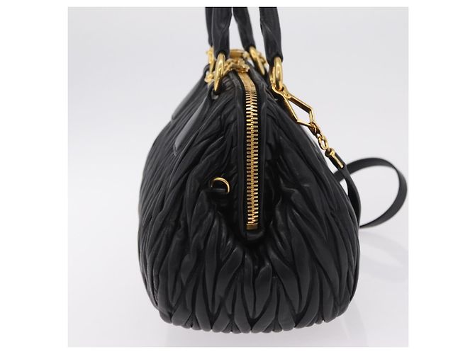 Borsa a mano Miu Miu Matelassé in pelle 2way Nera Tono Oro Auth ki6891M Nero - vista 4
