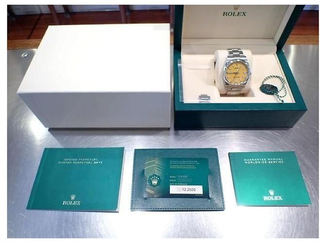 ROLEX Oyster PERPETUAL 41 yellow 124300 Mens Argento - vista 12
