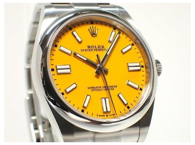 ROLEX Oyster PERPETUAL 41 yellow 124300 Mens Argento - vista 2