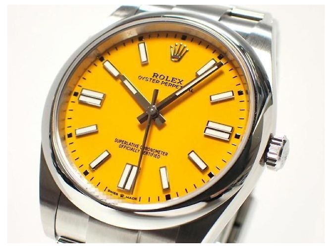 ROLEX Oyster PERPETUAL 41 yellow 124300 Mens Argento - vista 3