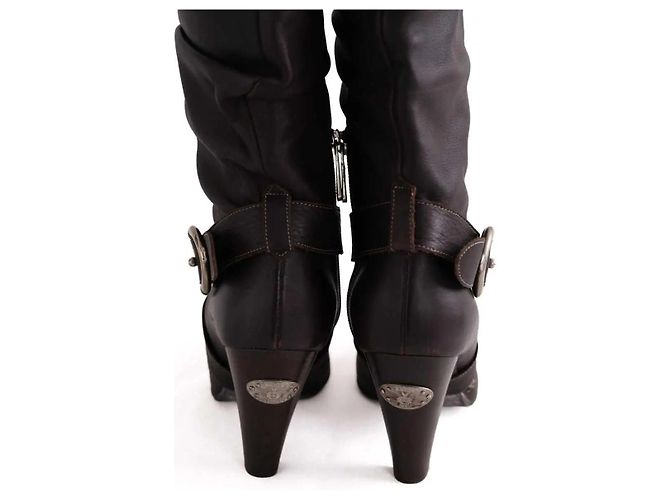 Stivali Bally in pelle marrone - vista 2
