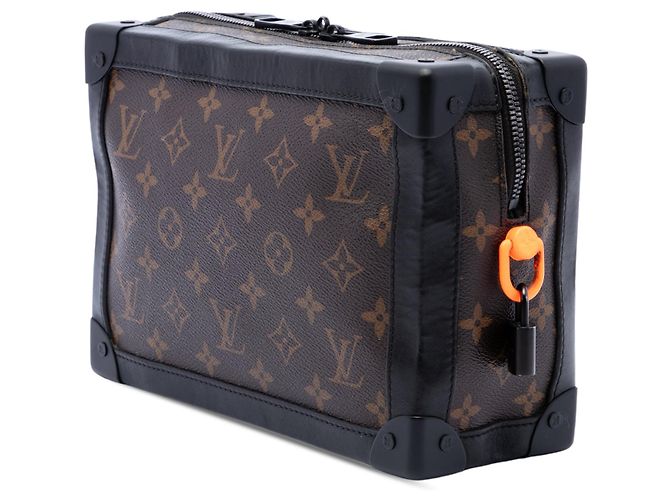 Bolso bandolera Louis Vuitton Monogram Solar Ray Soft Trunk Marrón Castaño - vista 2